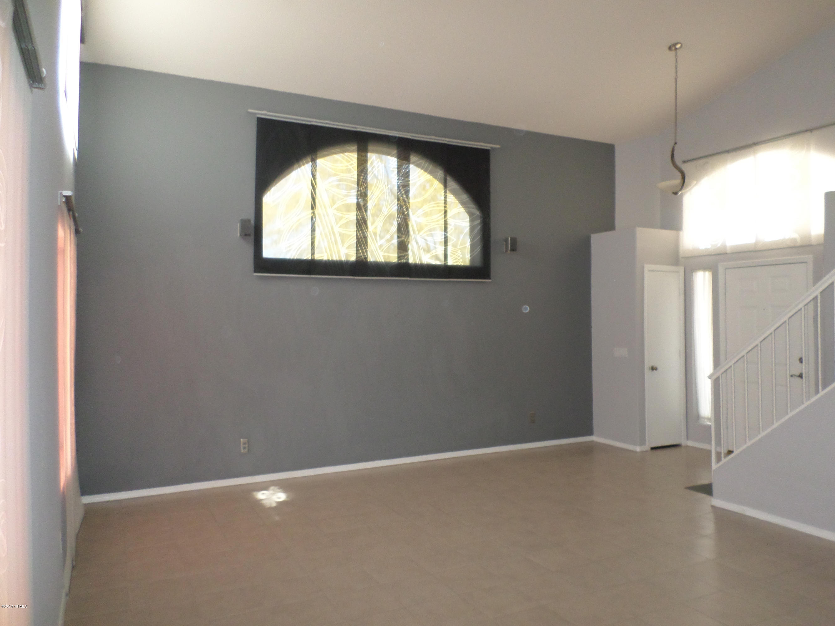 477 West Colt Road Tempe, AZ 85284 - Photo 13 of 27 livingroom2