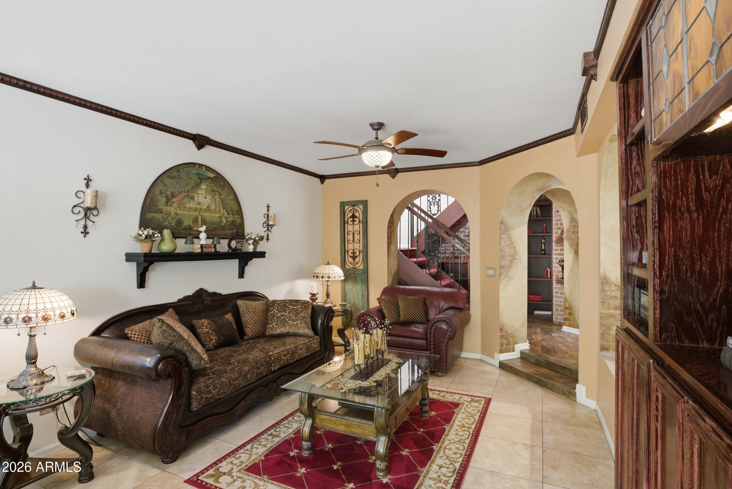 1036 East Shangri La Road Phoenix, AZ 85020 - Photo 17 of 58 Living Room