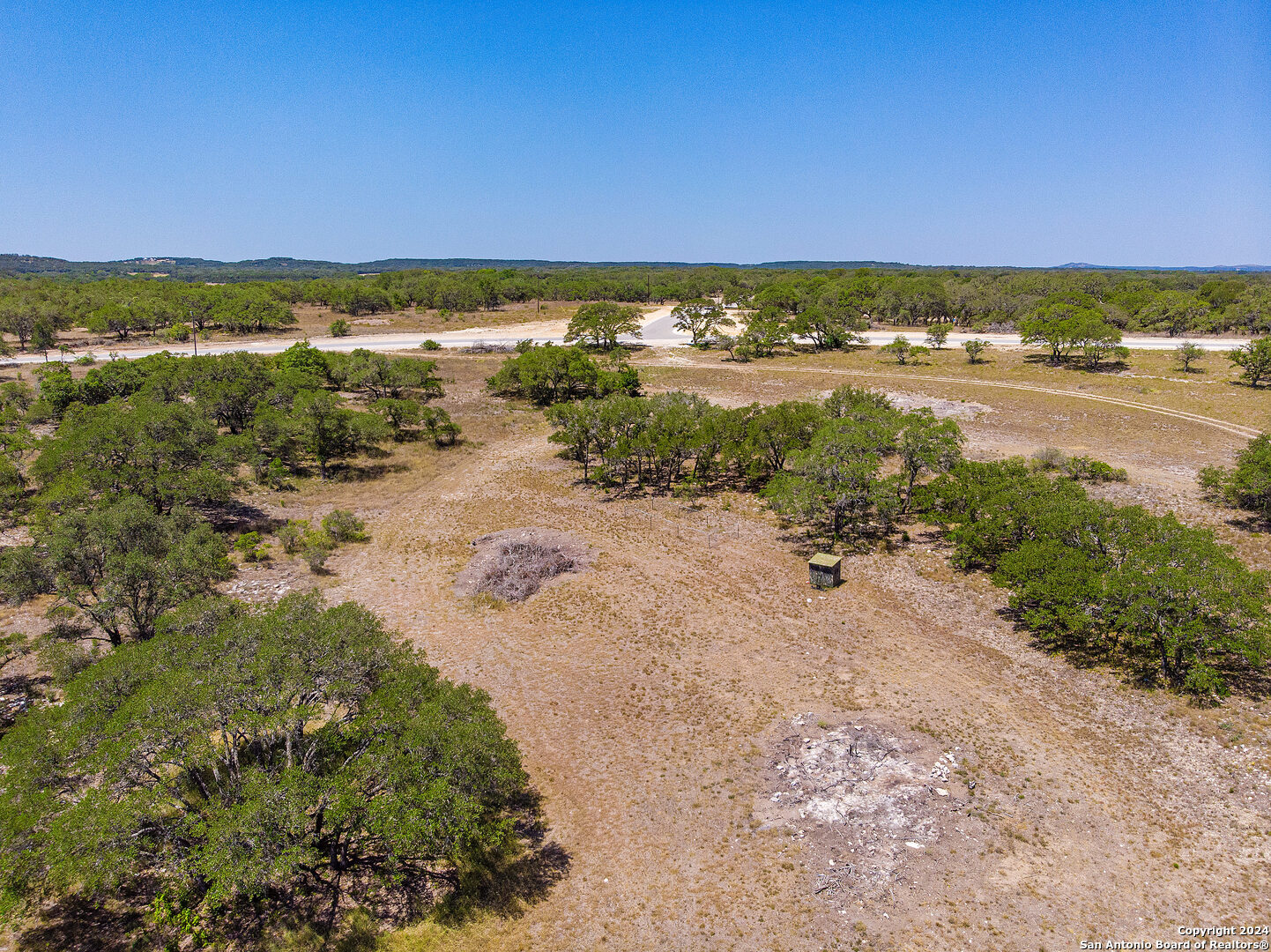 699 Whiskey Trail Blanco, TX 78606 - Photo 7 of 20