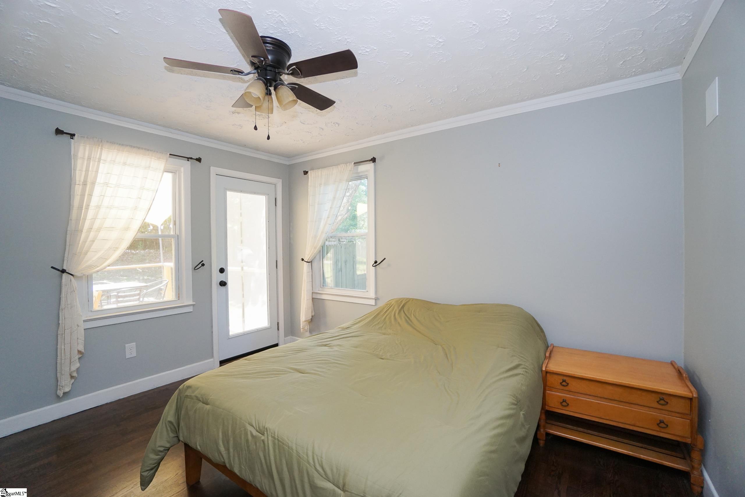 216 Mark Street Easley, SC 29640 - Photo 15 of 27