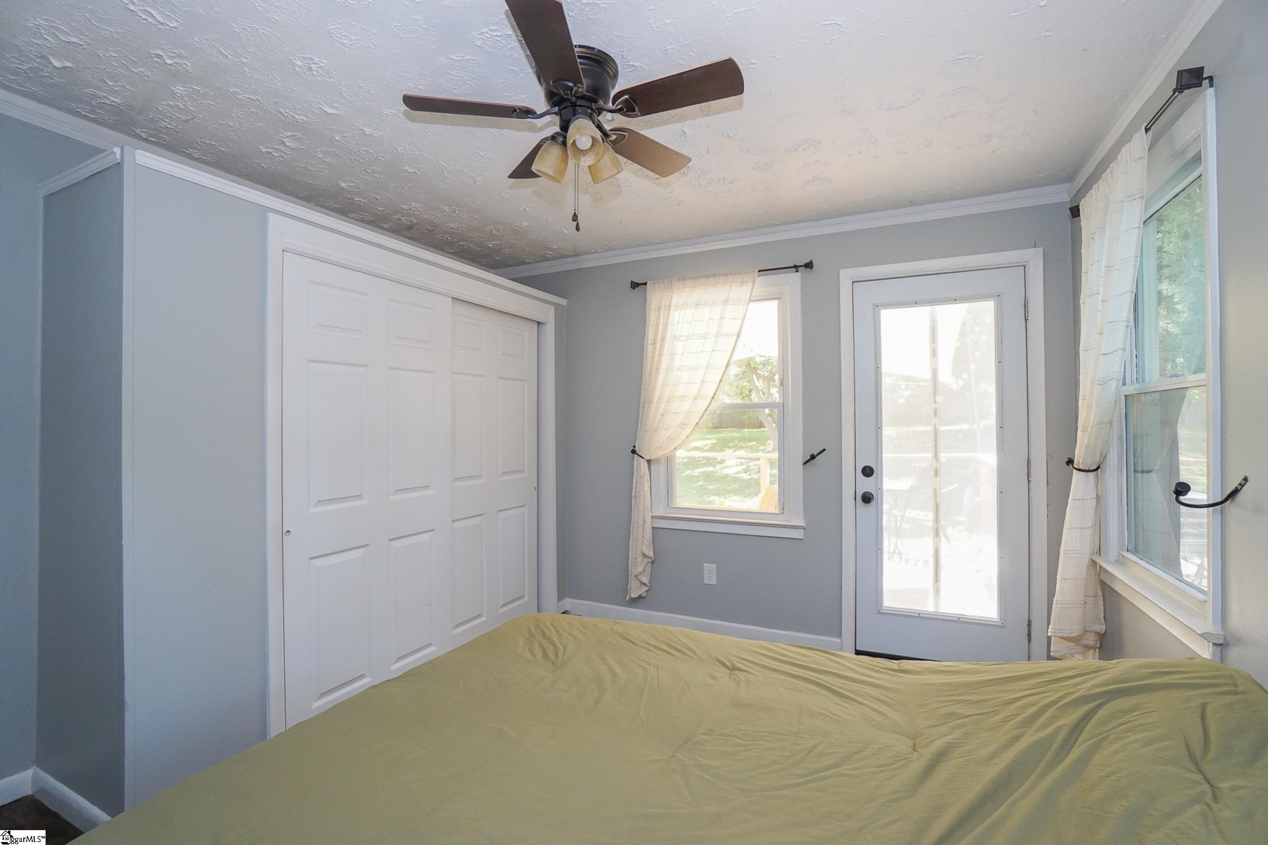 216 Mark Street Easley, SC 29640 - Photo 16 of 27