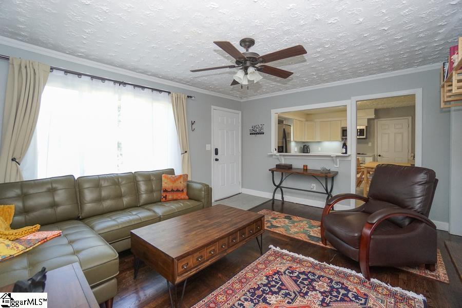 216 Mark Street Easley, SC 29640 - Photo 4 of 27