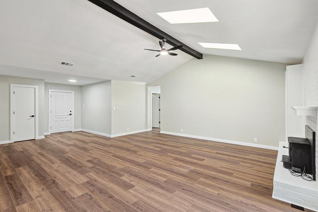 1302 Palm Street Mansfield, TX 76063 - Photo 3 of 14