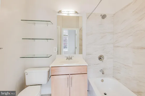 $3,995 | 500 M Street Northwest, Unit 3, Washington, DC 20001