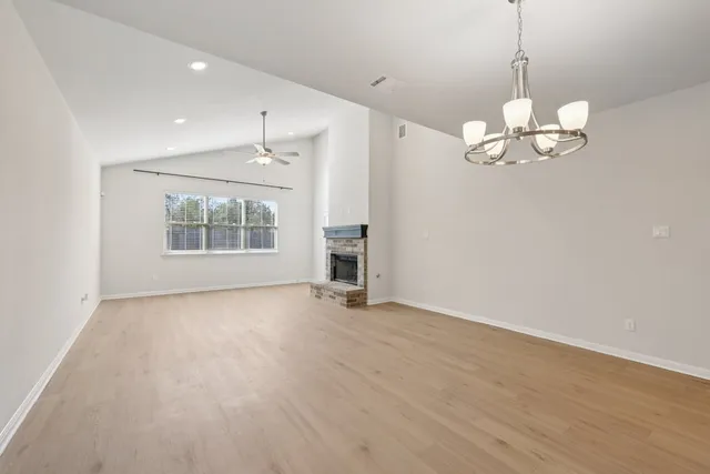 $2,700 | 308 Castlefields Street, Hutto, TX 78634