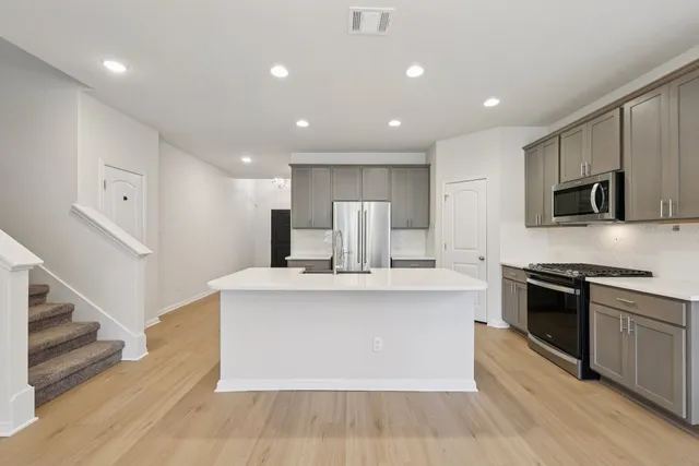 $2,700 | 308 Castlefields Street, Hutto, TX 78634