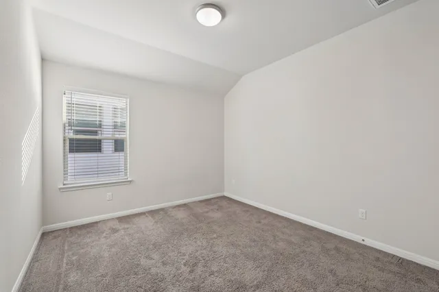 $2,600 | 308 Castlefields Street, Hutto, TX 78634