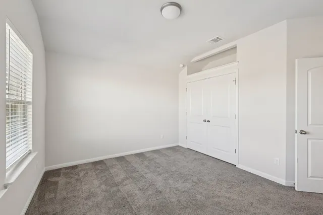 $2,700 | 308 Castlefields Street, Hutto, TX 78634