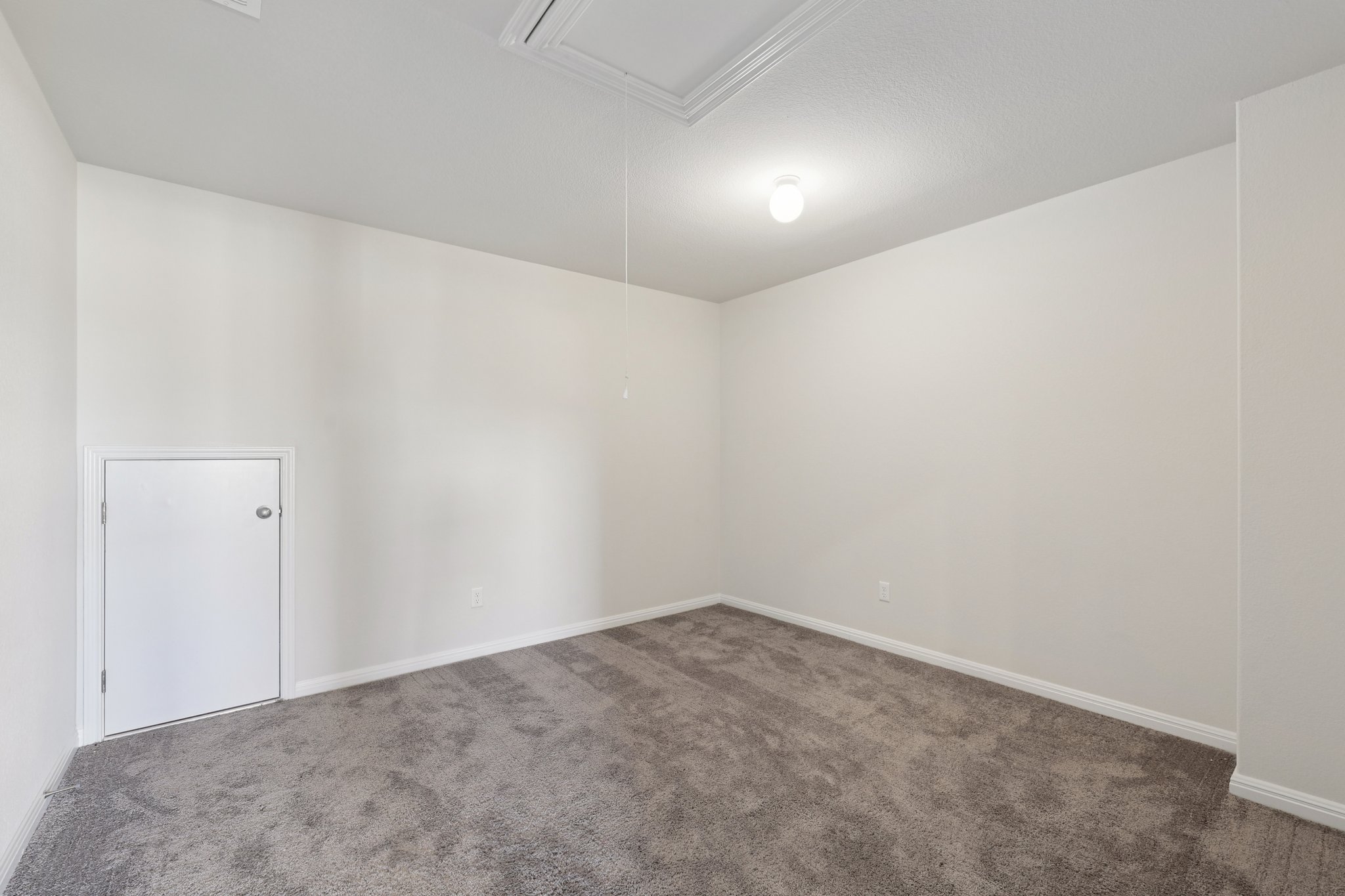 308 Castlefields Street Hutto, TX 78634 - Photo 28 of 31 a view of empty room