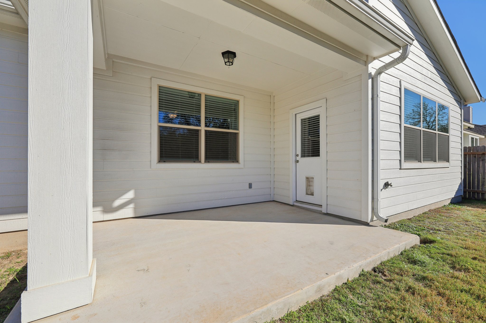308 Castlefields Street Hutto, TX 78634 - Photo 31 of 31 a view of an entrance of the house