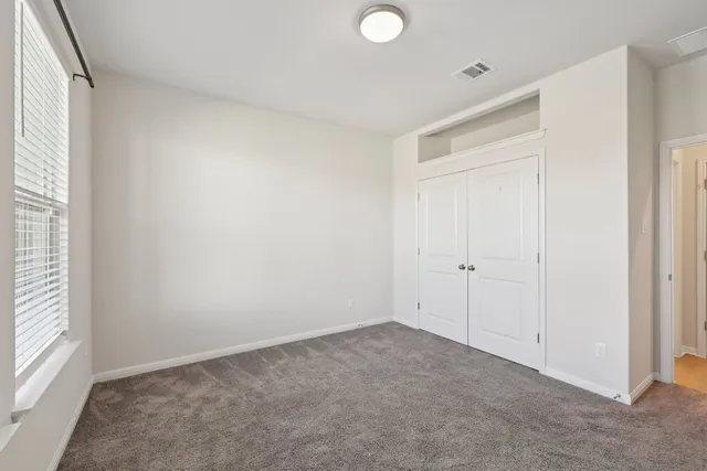 $2,700 | 308 Castlefields Street, Hutto, TX 78634