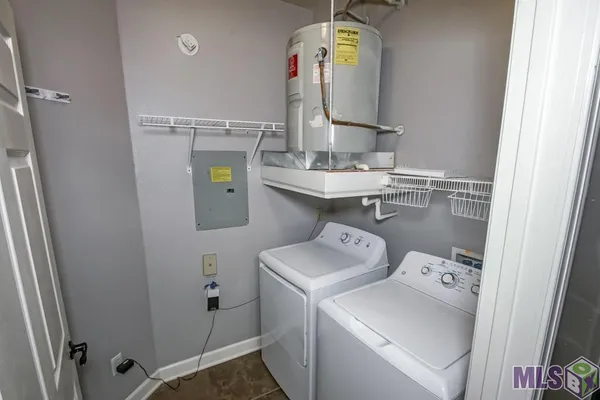 $179,900 | 12430 River Highlands Drive, Unit V, St. Amant, LA 70774