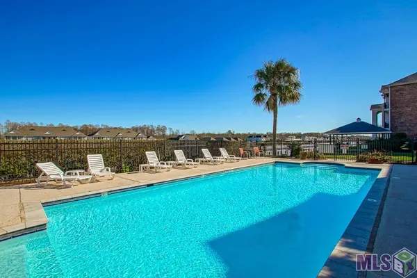 $179,900 | 12430 River Highlands Drive, Unit V, St. Amant, LA 70774