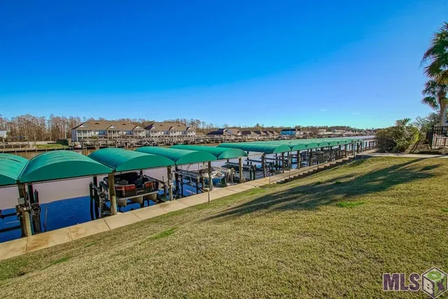 $179,900 | 12430 River Highlands Drive, Unit V, St. Amant, LA 70774