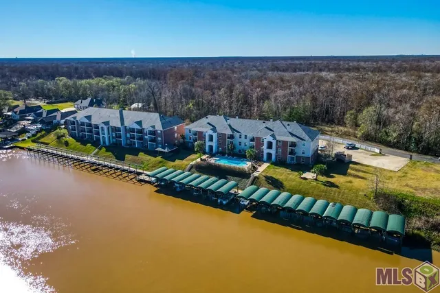 $179,900 | 12430 River Highlands Drive, Unit V, St. Amant, LA 70774