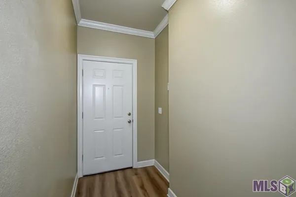 $179,900 | 12430 River Highlands Drive, Unit V, St. Amant, LA 70774