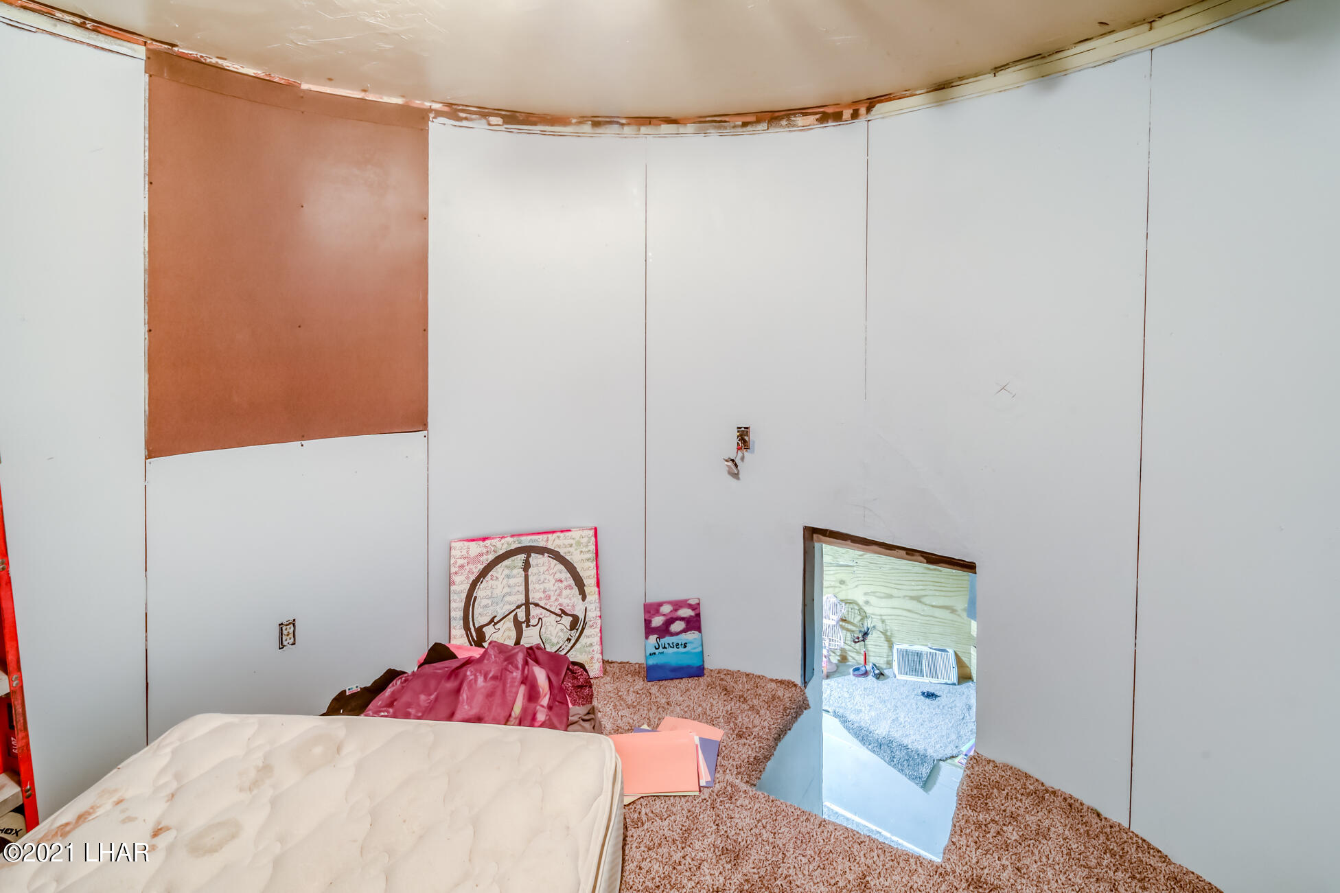 4062 Lakeview Road Lake Havasu City, AZ 86406 - Photo 26 of 40 Perfect playroom or storage area