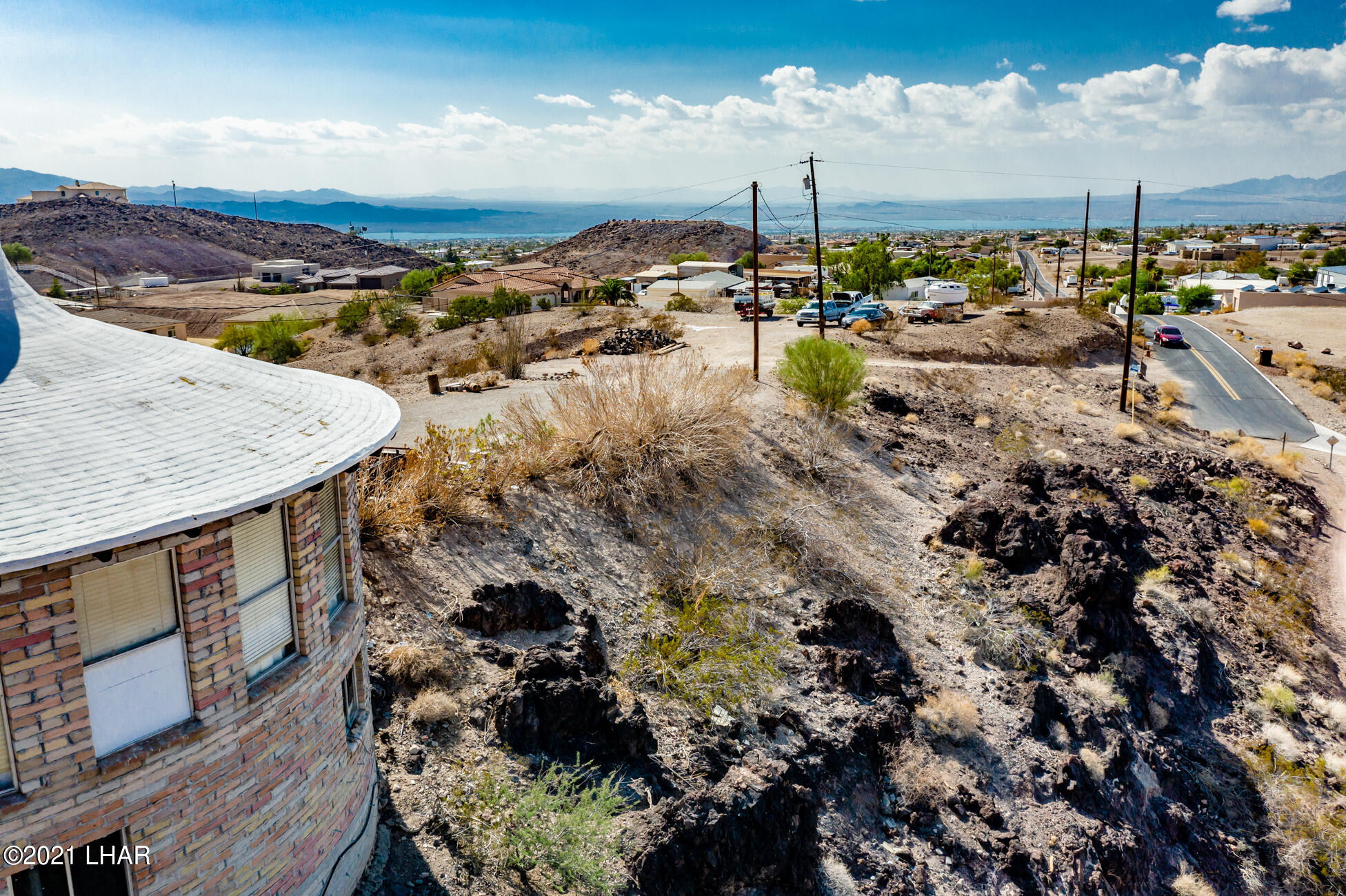 4062 Lakeview Road Lake Havasu City, AZ 86406 - Photo 37 of 40 941RedRockRdDrone_28
