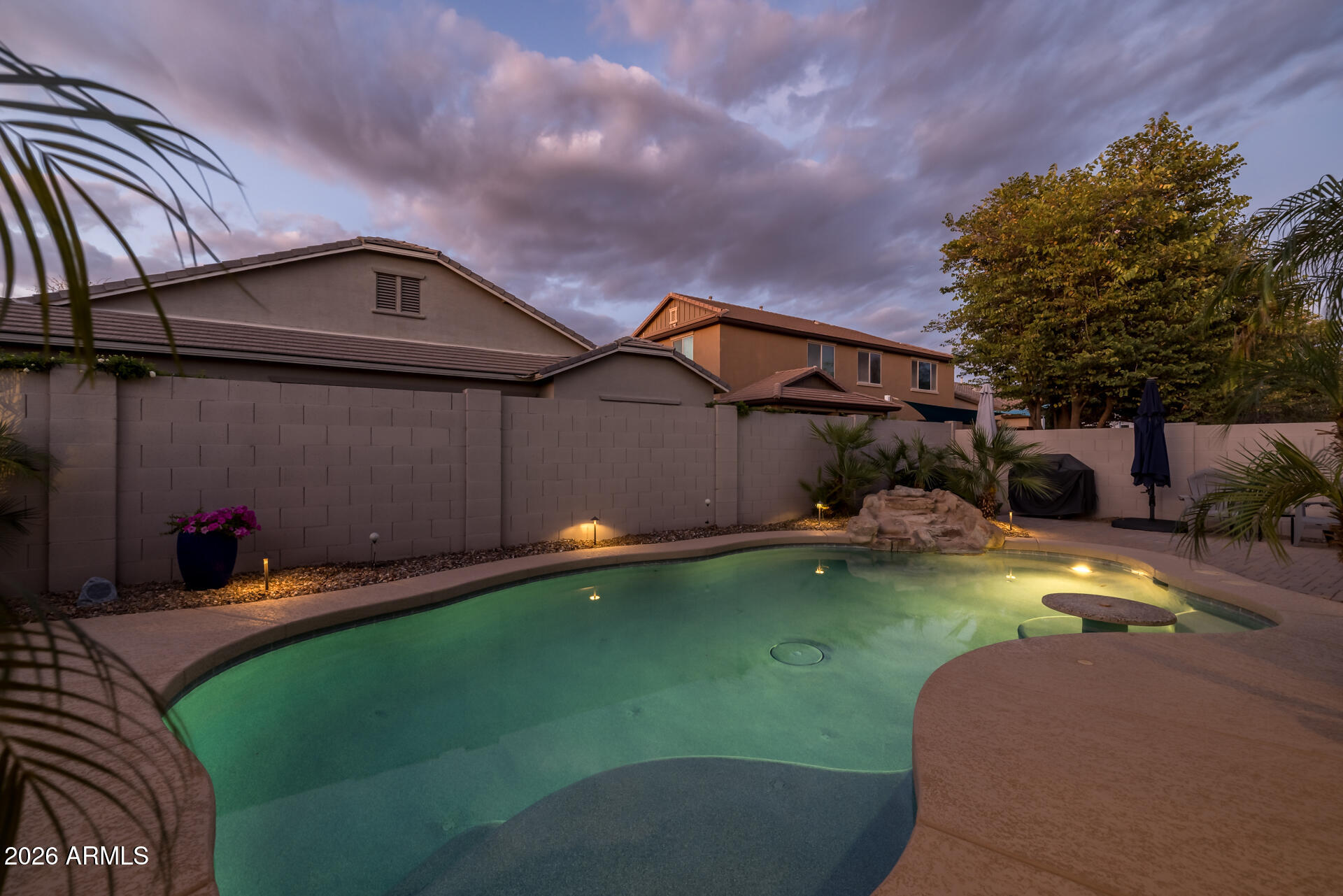 2482 East Plum Street Gilbert, AZ 85298 - Photo 44 of 64 42)BACKYARD