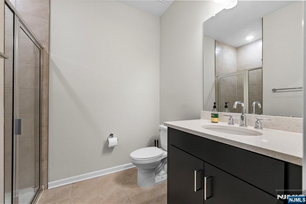 34 Arnold Drive Wood-Ridge, NJ 07075 - Photo 15 of 29