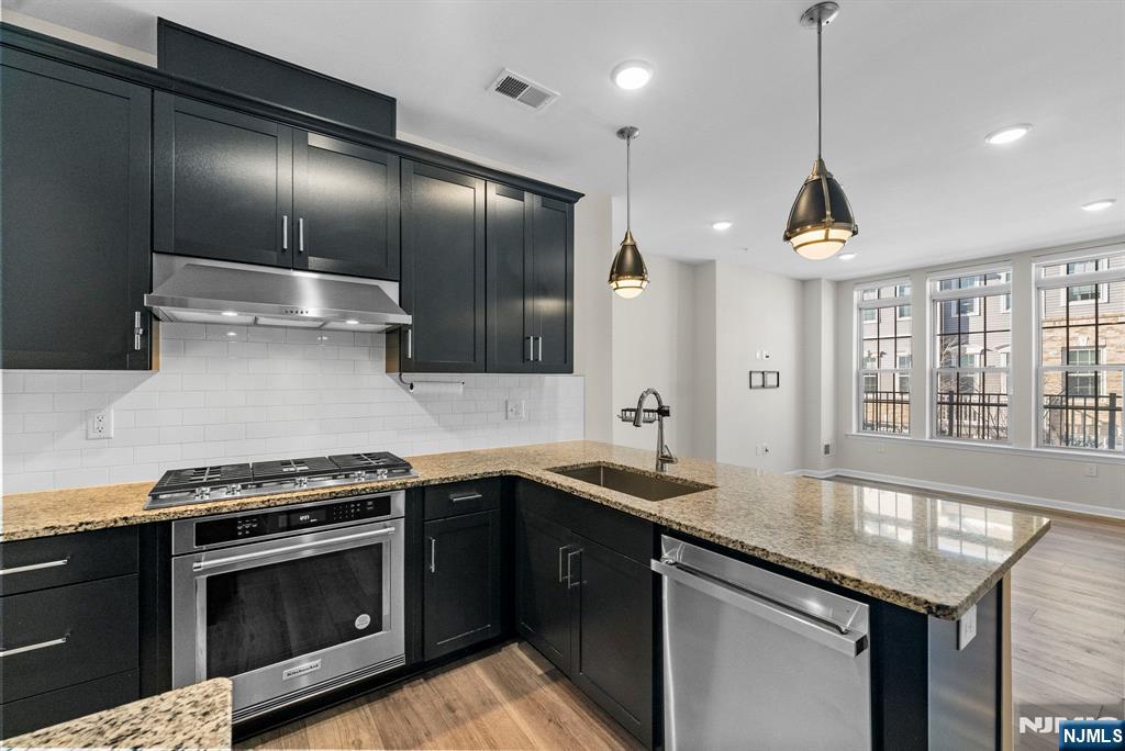 34 Arnold Drive Wood-Ridge, NJ 07075 - Photo 9 of 29