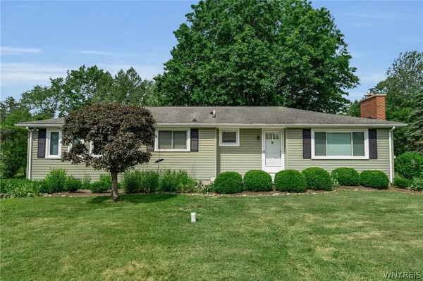 $344,900 | 1320 Girdle Road, Elma, NY 14059