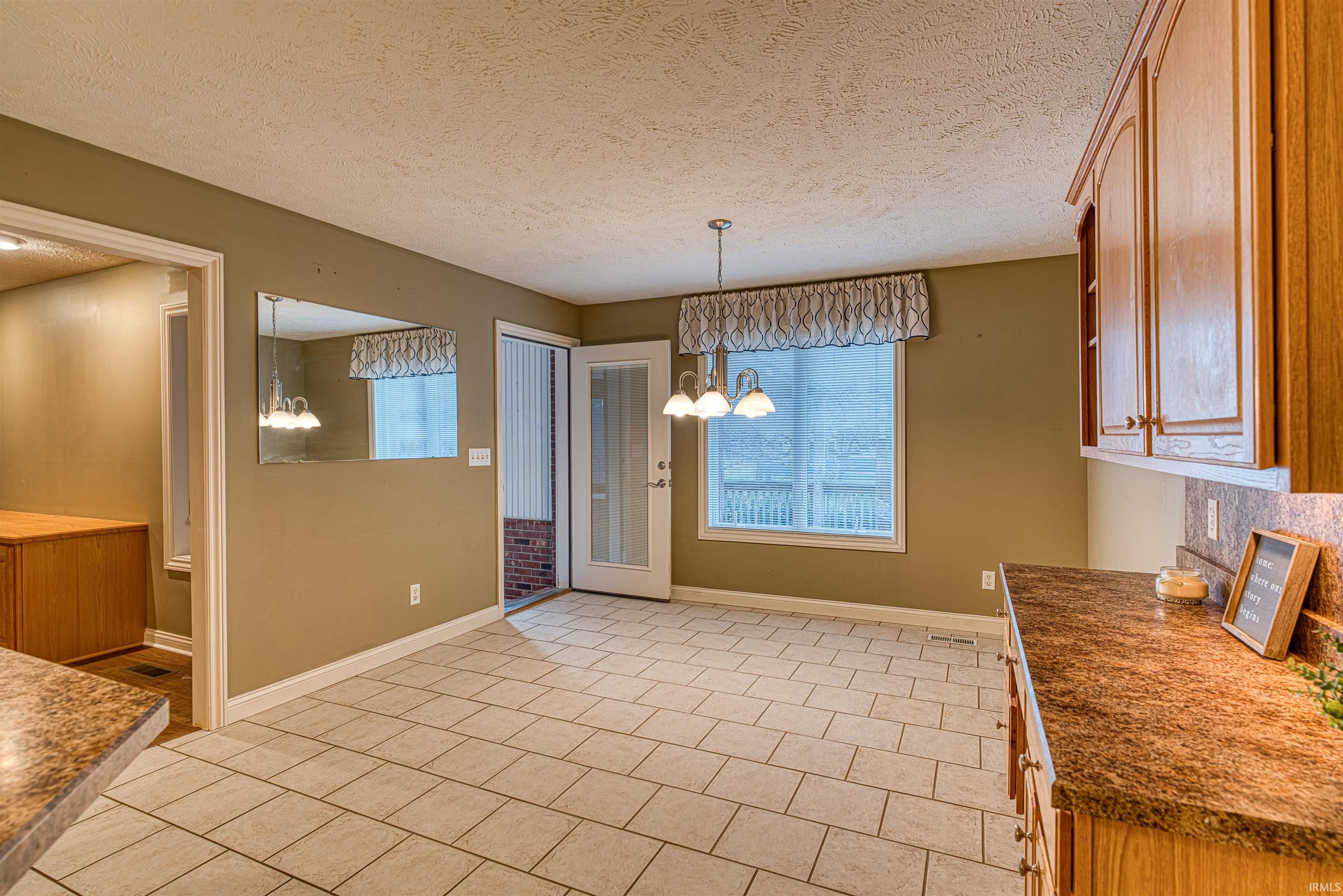 5639 Sharon Road Newburgh, IN 47630 - Photo 13 of 36