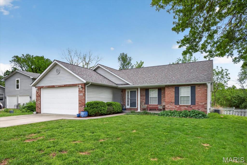 152 Gall Road Columbia, IL 62236 - Photo 3 of 40
