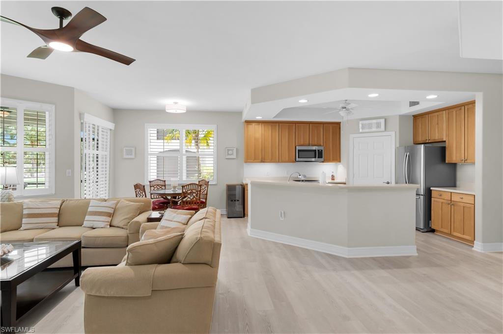 1273 Rialto Way, Unit 102 Naples, FL 34114 - Photo 18 of 34