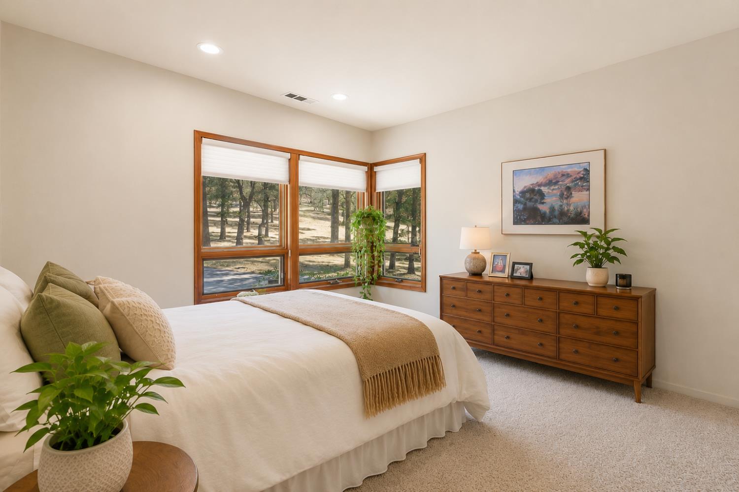 6840 Gallagher Road Pilot Hill, CA 95664 - Photo 24 of 45 2nd bedroom.