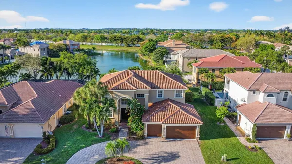 $975,000 | 9599 Campi Drive, Lake Worth, FL 33467