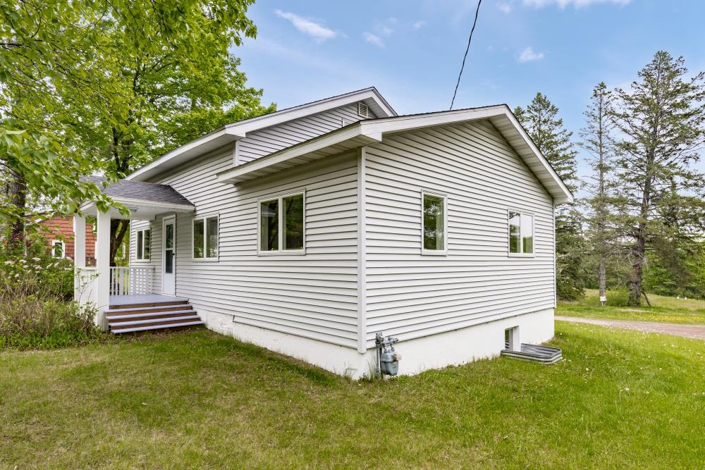 2404 Jean Duluth Road Duluth, MN 55804 - Photo 3 of 50 Gallery Image 3