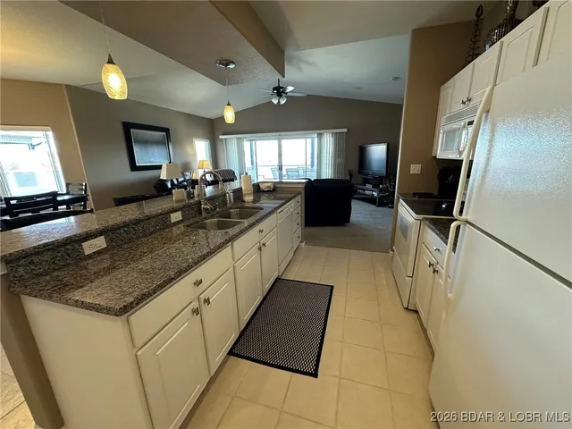 $495,000 | 36 Monarch Cove Court, Unit 7C, Lake Ozark, MO 65049
