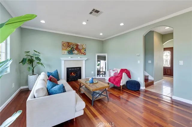 $1,498,000 | 3833 Randolph Avenue, Los Angeles, CA 90032