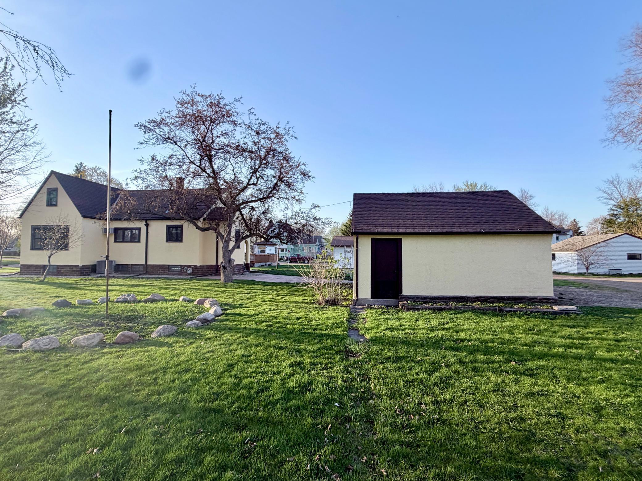 718 6th Street North St. James, MN 56081 - Photo 36 of 42