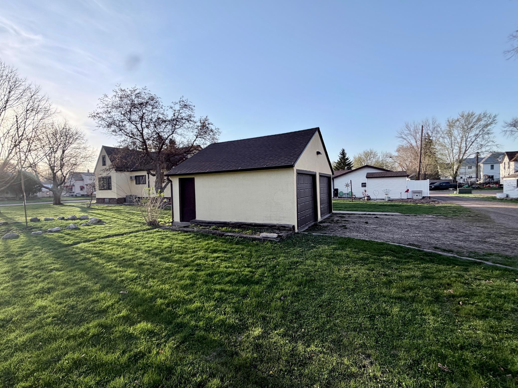 718 6th Street North St. James, MN 56081 - Photo 39 of 42