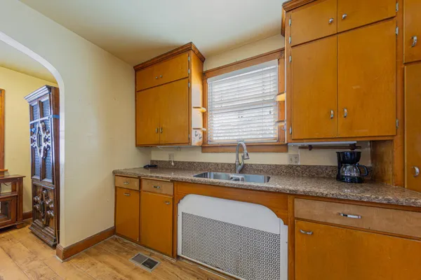 $179,900 | 718 6th Street North, St. James, MN 56081