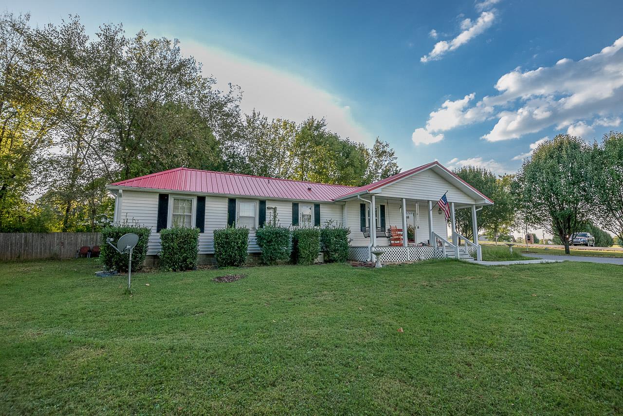 5996 Elam Road Murfreesboro, TN 37127 - Photo 3 of 20 Lots of Character