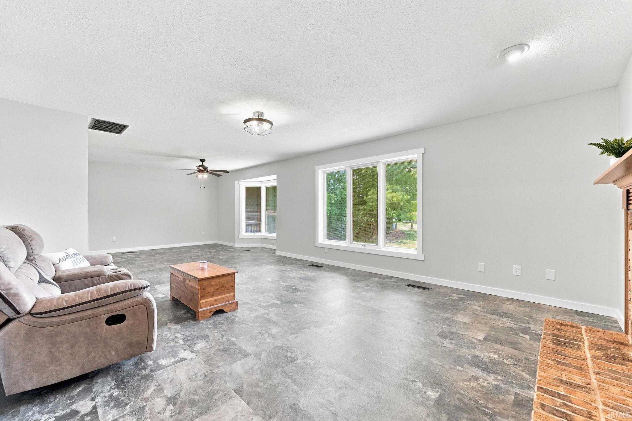 5612 Inland Trail Fort Wayne, IN 46825 - Photo 8 of 24 Gallery Image 8