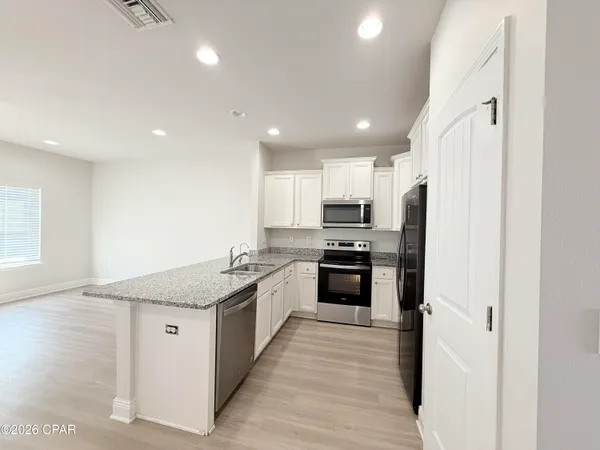 $2,000 | 7682 Shadow Lake Drive, Panama City Beach, FL 32407