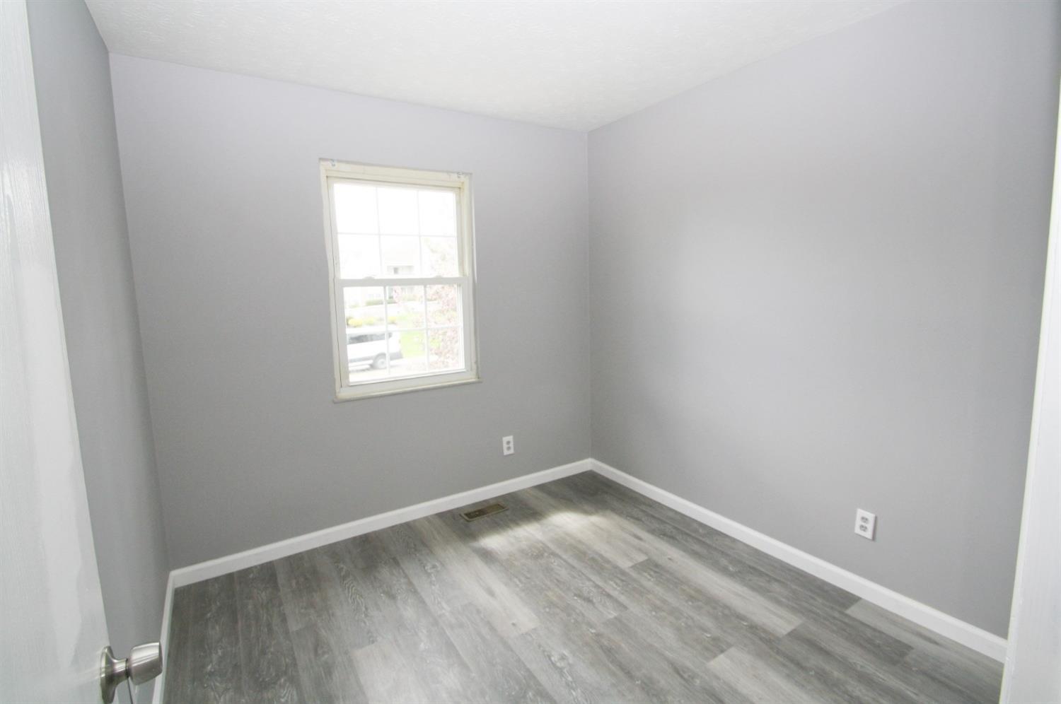 10370 Pippin Road Cincinnati, OH 45231 - Photo 12 of 27 Gallery Image 12