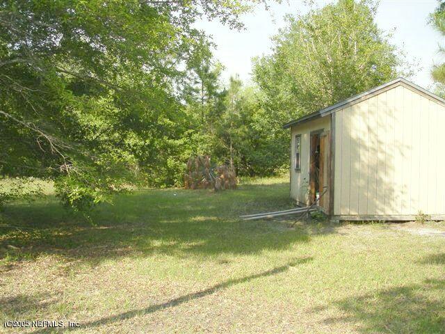 2859 Spring Drive Middleburg, FL 32068 - Photo 7 of 7 .