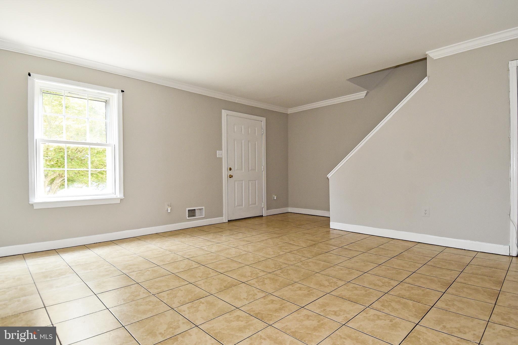 9212 Taney Road Manassas, VA 20110 - Photo 4 of 30 Gallery Image 4