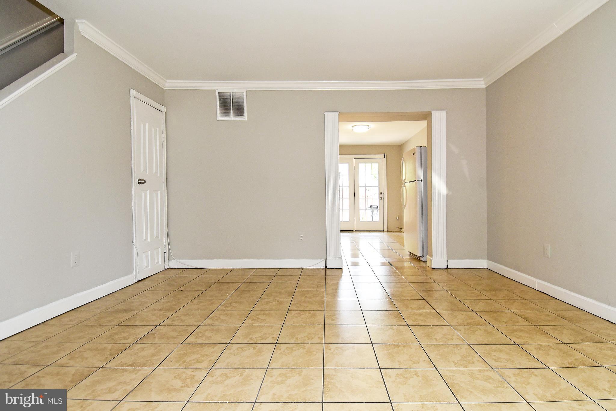 9212 Taney Road Manassas, VA 20110 - Photo 5 of 30 Gallery Image 5