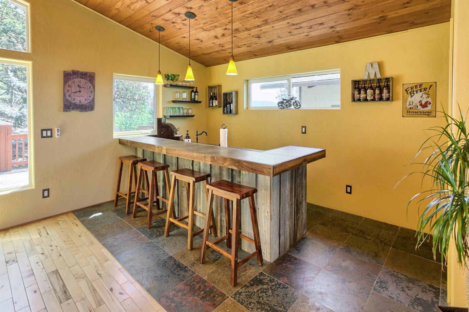 6500 Hillcrest Road Medford, OR 97504 - Photo 21 of 35 Additional Photo