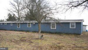 849 Mount Joy Road Manheim, PA 17545 - Photo 6 of 9