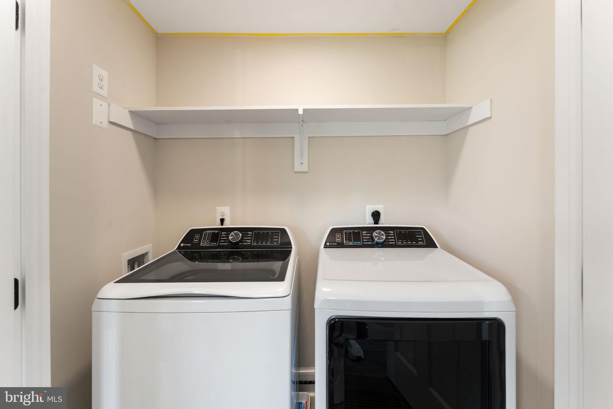 11066 Moreland Road Delaplane, VA 20144 - Photo 47 of 87 a utility room with dryer and washer