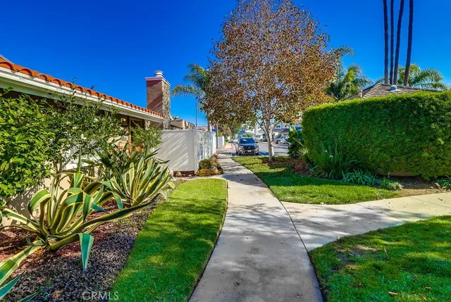 $4,500 | 7030 Seawind Drive, Long Beach, CA 90803