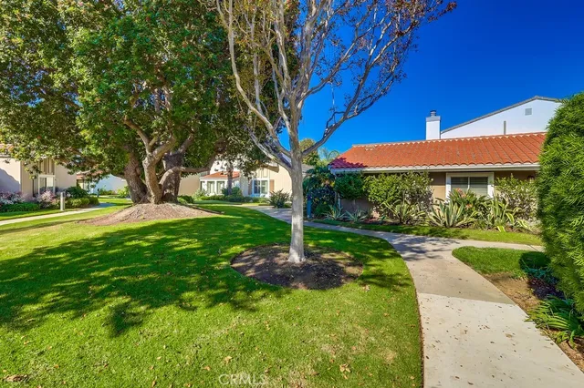$4,500 | 7030 Seawind Drive, Long Beach, CA 90803