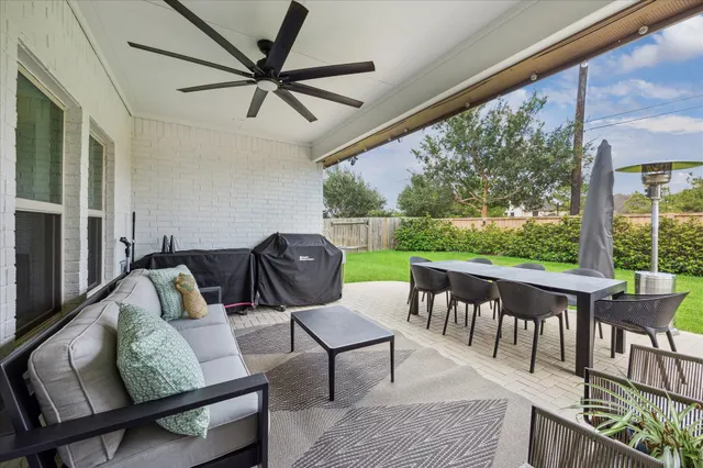 a outdoor view with a sitting space